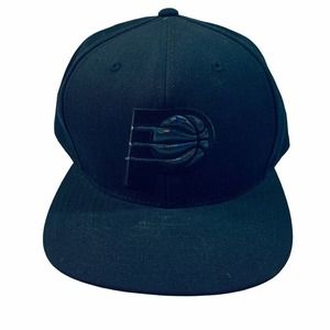 Mitchell & Ness Indiana Pacers fitted hat 7 5/8 black with black logo blackout